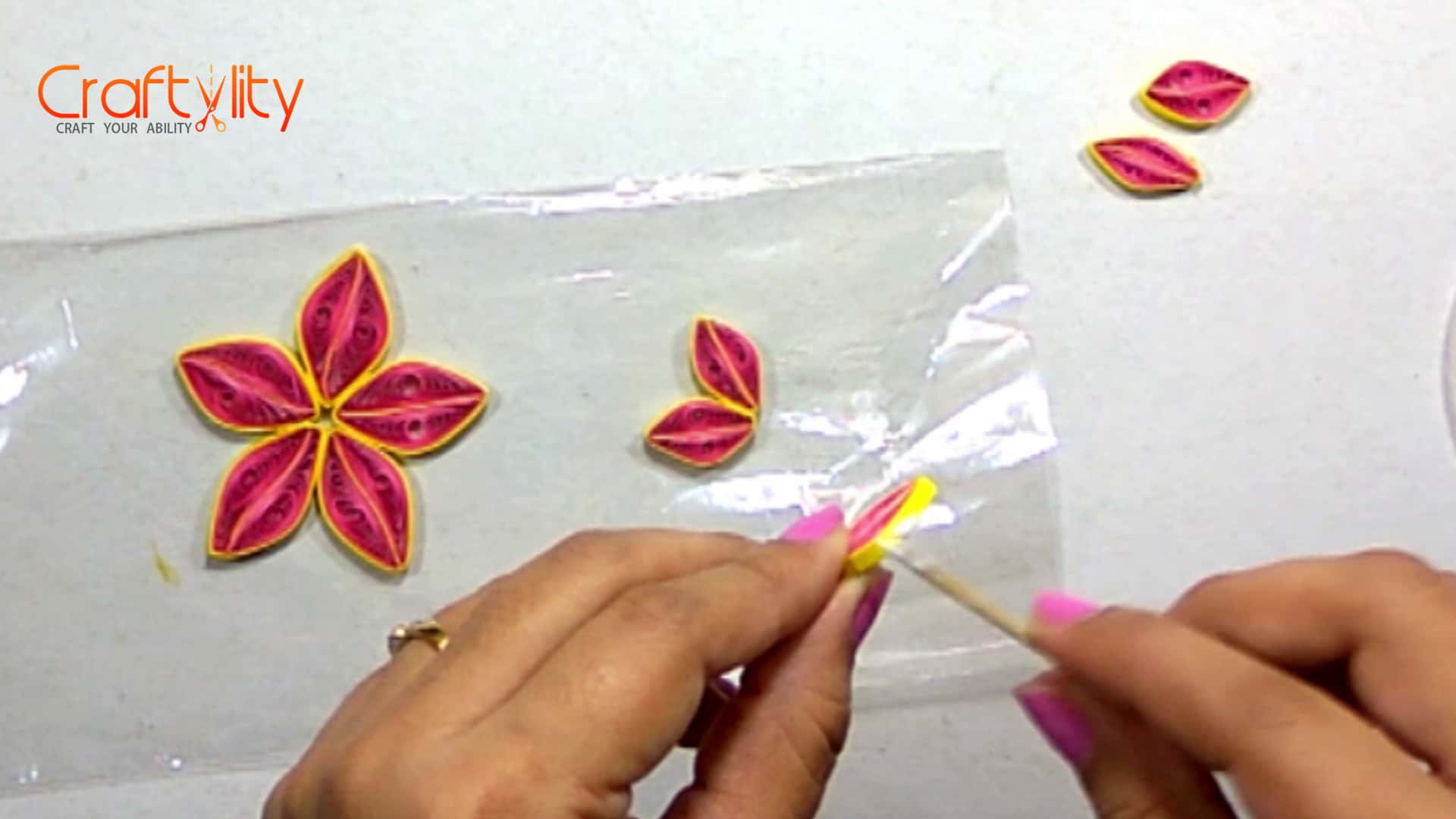 How To Make Paper Quilling Pink Flower Card Craftylity